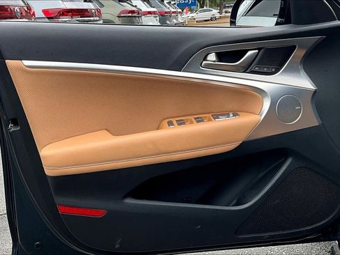 Used 2022 Genesis G70 2.0T w/ Prestige Package image 21