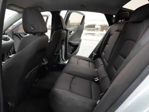 Used 2020 Chevrolet Malibu LT image 28