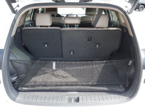 Used 2020 Hyundai Tucson Ultimate w/ Cargo Package AWD/4WD image 10