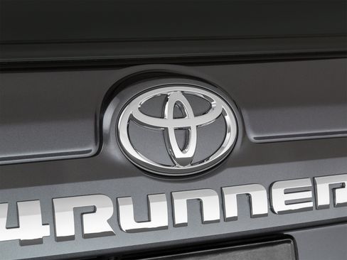 Used 2021 Toyota 4Runner Limited AWD/4WD image 67