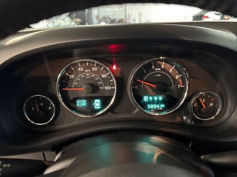Used 2017 Jeep Wrangler Sport AWD/4WD image 21