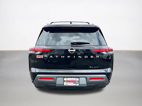 New 2026 Nissan Pathfinder SL AWD/4WD image 4