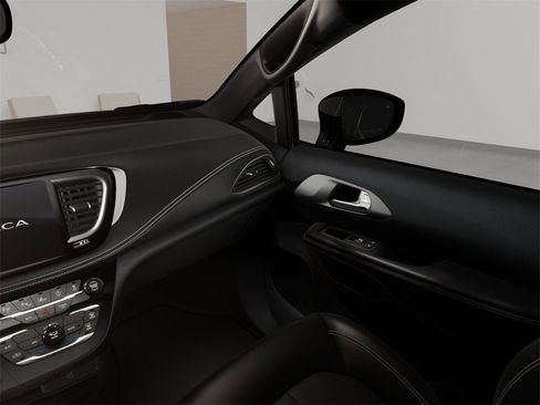 New 2026 Chrysler Pacifica Select image 18