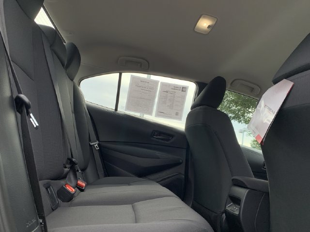 Used 2026 Toyota Corolla LE FWD image 34