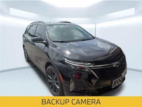 Used 2023 Chevrolet Equinox RS w/ LPO, Floor Liner Package AWD/4WD image 4