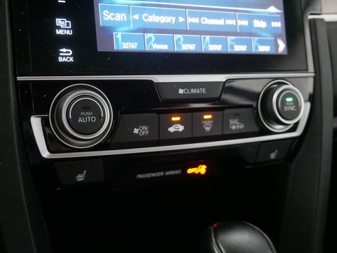 Used 2017 Honda Civic EX-L image 23