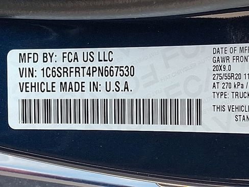 Used 2023 RAM 1500 Laramie AWD/4WD image 29