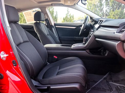 Used 2019 Honda Civic EX image 32