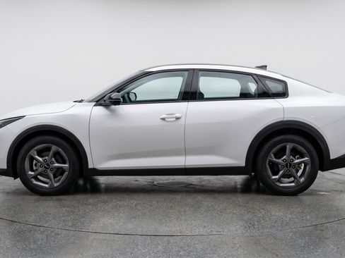 Used 2025 Kia K4 LXS FWD image 5