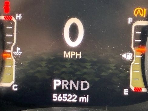 Used 2018 Jeep Wrangler Unlimited Rubicon w/ Uconnect 4C Nav & Sound Group AWD/4WD image 35