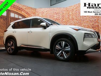 Used 2022 Nissan Rogue Platinum w/ Head-Up Display Package