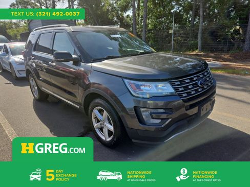 Used 2017 Ford Explorer XLT w/ Equipment Group 202A image 1