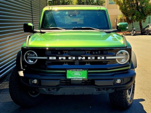 Used 2022 Ford Bronco Outer Banks w/ Sasquatch Package AWD/4WD image 11