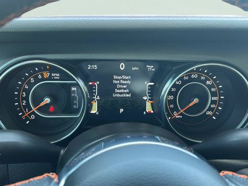 Used 2023 Jeep Gladiator Mojave w/ Cold Weather Group AWD/4WD image 11