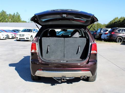 Used 2011 Kia Sorento SX image 34