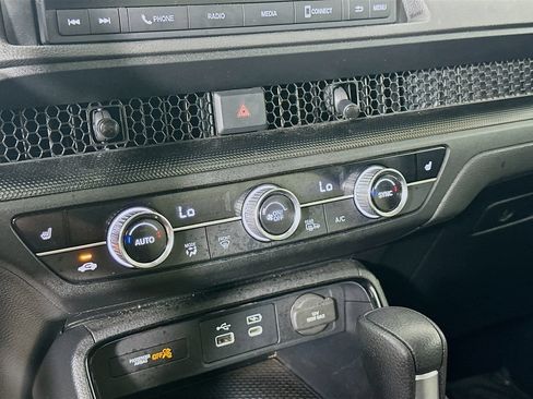 Used 2024 Honda CR-V EX image 21