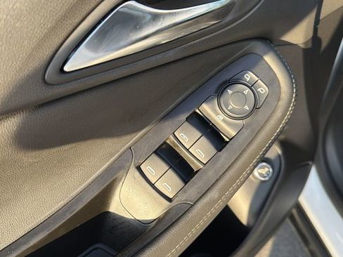 Used 2024 Buick Encore GX Preferred w/ Comfort Package image 24