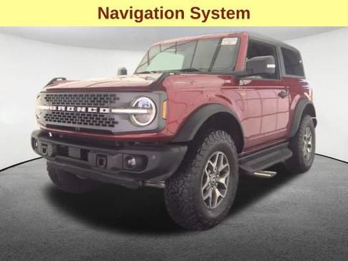 Used 2025 Ford Bronco Badlands AWD/4WD image 4