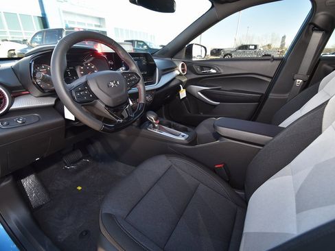 New 2026 Chevrolet Trax RS image 10