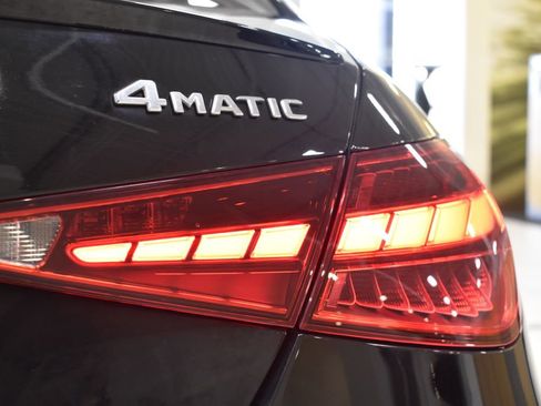 Used 2024 Mercedes-Benz C 300 C 300 image 17