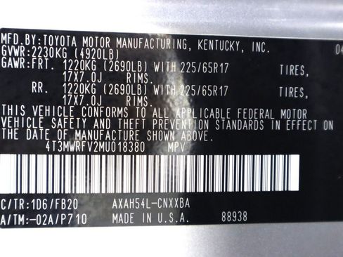 Used 2021 Toyota RAV4 LE AWD/4WD image 42