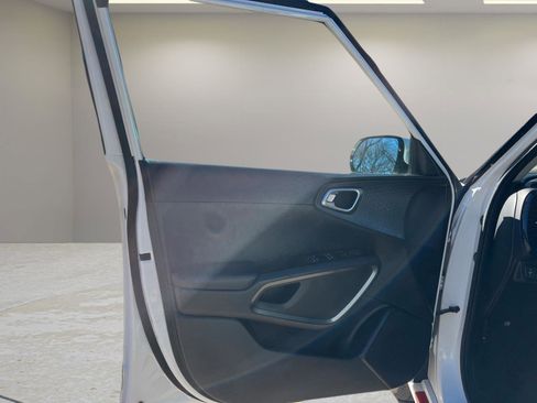 Used 2022 Kia Soul GT-Line image 9