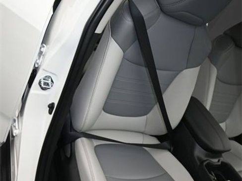 New 2025 Toyota RAV4 XLE Premium image 16