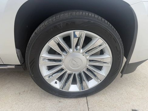 Used 2016 Cadillac Escalade Platinum AWD/4WD image 78