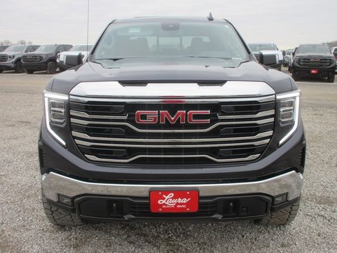 New 2026 GMC Sierra 1500 SLT w/ SLT Convenience Package image 11