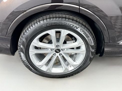 Used 2026 Audi Q7 3.0T Premium Plus image 32