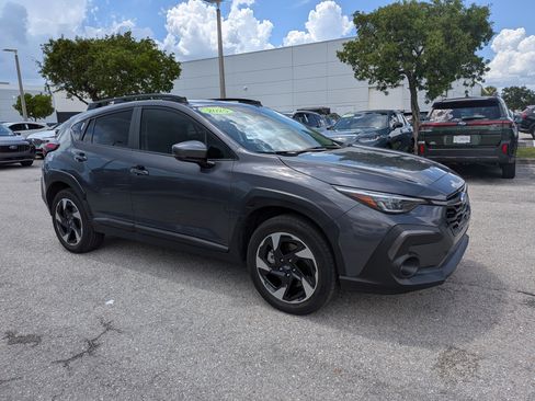 Used 2024 Subaru Crosstrek 2.5i Limited AWD/4WD image 2