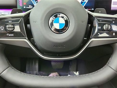 Used 2026 BMW 540i xDrive 540i xDrive image 41