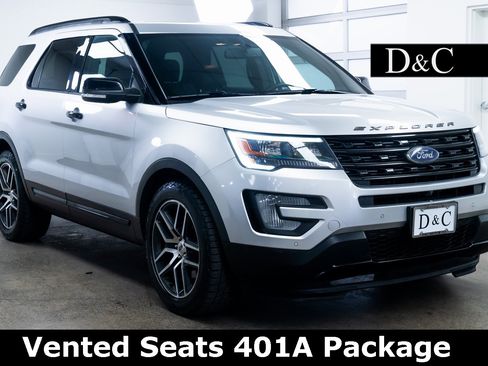 Used 2017 Ford Explorer Sport w/ Equipment Group 401A image 1