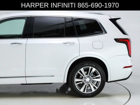 Used 2023 Cadillac XT6 Premium Luxury FWD image 44