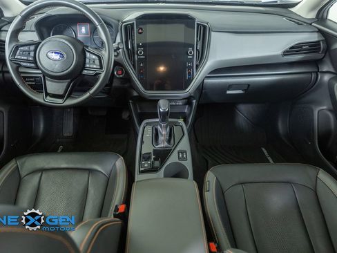 Used 2024 Subaru Crosstrek 2.5i Limited AWD/4WD image 29