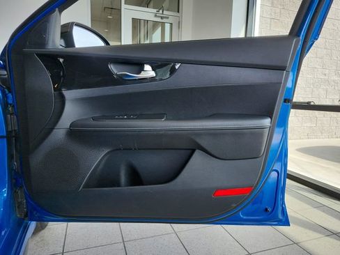 Certified 2023 Kia Forte GT-Line FWD image 21