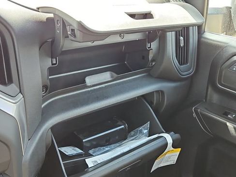 Certified 2025 Chevrolet Silverado 2500 Custom w/ Custom Value Package AWD/4WD image 51