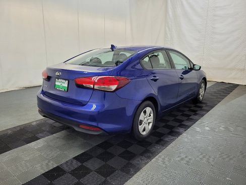 Used 2017 Kia Forte LX FWD image 9