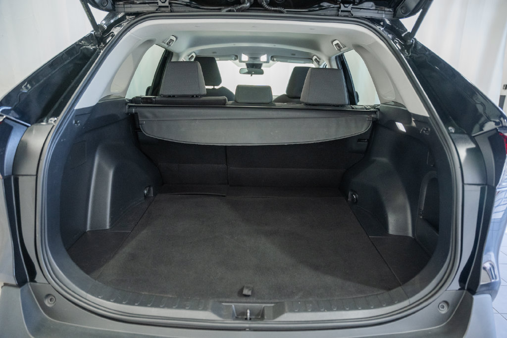 Certified 2025 Toyota RAV4 XLE AWD/4WD image 6