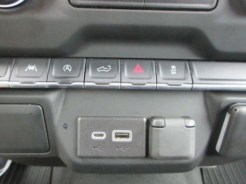 Certified 2023 Chevrolet Silverado 1500 Custom w/ Rally Edition image 29