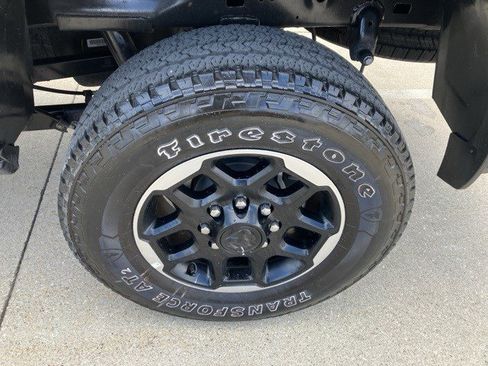 Used 2025 RAM 2500 Laramie image 25