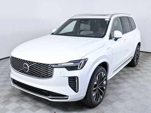 New 2026 Volvo XC90 T8 Ultra w/ Protection Package Premier AWD/4WD image 1