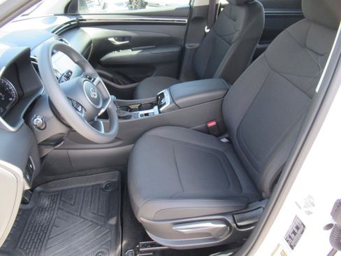 Used 2024 Hyundai Tucson SE FWD image 18