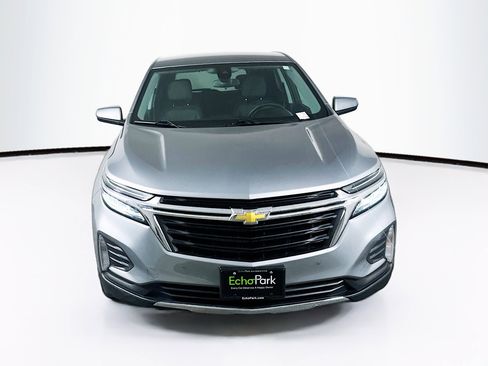 Used 2023 Chevrolet Equinox LT image 2