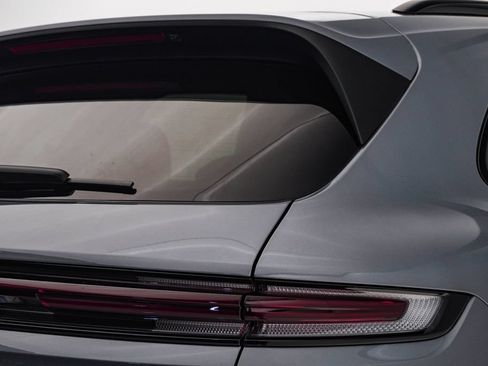 New 2026 Porsche Cayenne S AWD/4WD image 12