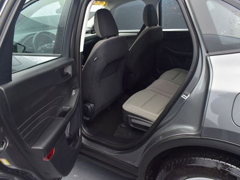 Used 2022 Ford Escape S image 10