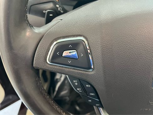 Used 2016 Lincoln MKC Select w/ Select Plus Package AWD/4WD image 28
