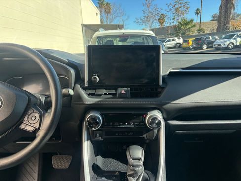 Used 2025 Toyota RAV4 LE image 18