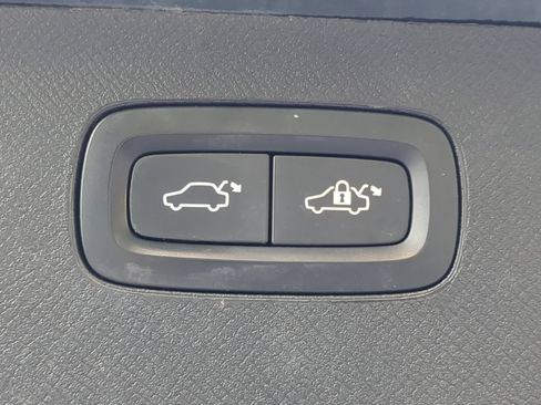Used 2020 Volvo XC90 T8 Inscription AWD/4WD image 47
