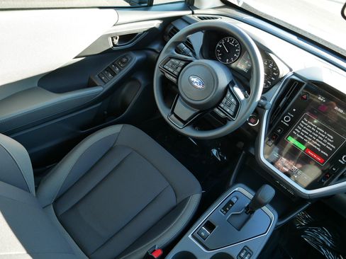 Certified 2025 Subaru Crosstrek 2.0i Premium image 9